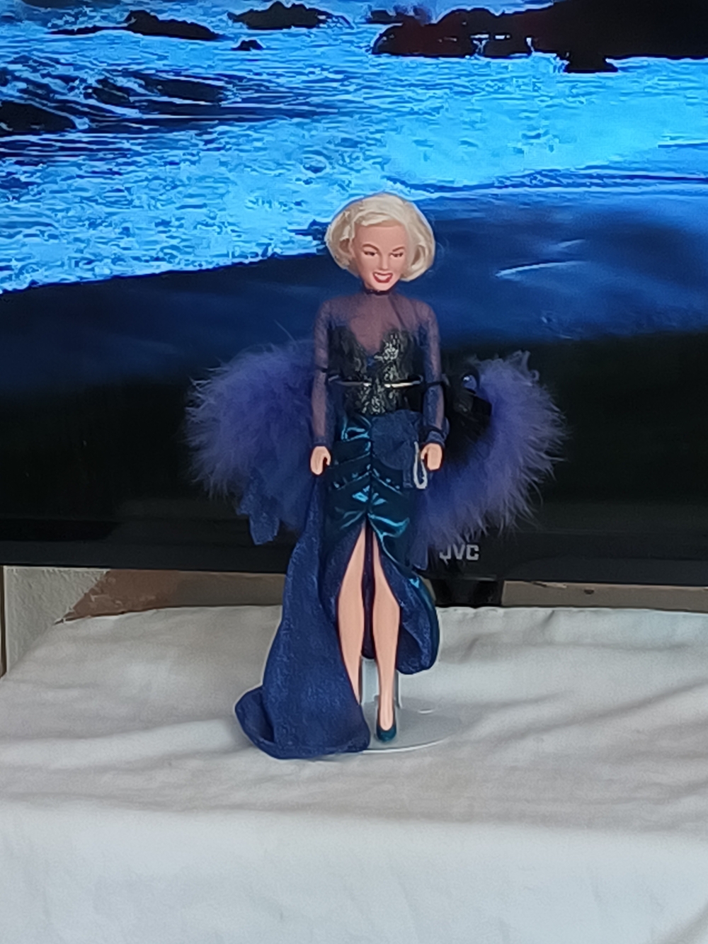 Marilyn Monroe Doll With Metal Stand 11 1/2 Tall